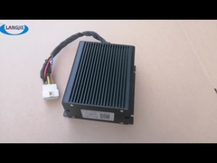 สีดํา อะไหล่รถเข็นไฟฟ้ารถเข็นกอล์ฟ เครื่องปรับเปลี่ยน DC แบบออกแบบสองแบบ 150mm*150mm*45.5mm