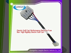 ชิ้นส่วนการทํางานของรถกอล์ฟไฟฟ้าสําหรับกล่องไฟฟิวส์ ความแข็งแรงสูงรถกอล์ฟไฟฟ้า