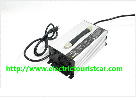 เครื่องชาร์จแบตเตอรี่รถไฟฟ้าแบบพกพา 48V เครื่องชาร์จรถไฟฟ้าสําหรับรถสโมสร
