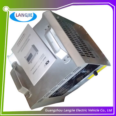 เครื่องชาร์จแบตเตอรี่รถยนต์กรดดิน เหมาะสําหรับการออกแบบขนาดเล็กของรถคลับไฟฟ้า