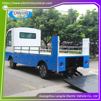 2 ที่นั่งรถกระเป๋าสตางค์ไฟฟ้า พร้อมเก้าอี้ที่สะดวกสบาย เครื่องยนต์ AC 5KW สําหรับโรงแรม