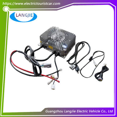 เครื่องชาร์จแบตเตอรี่สําหรับนักท่องเที่ยวรถบัส 72V 25A กอล์ฟการ์ท