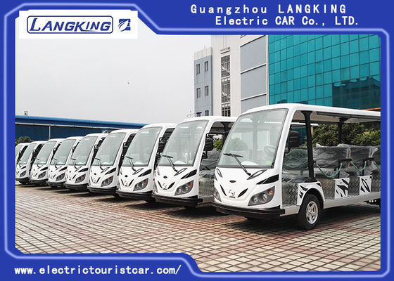 รถรับส่งไฟฟ้าสีขาวพร้อมบริการ 11 ที่นั่งไร้มลพิษ